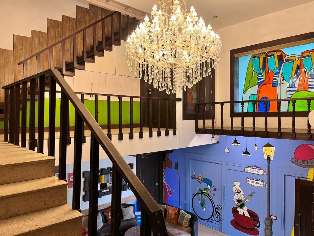 Aakritii Hotels Gurgaon Exterior foto