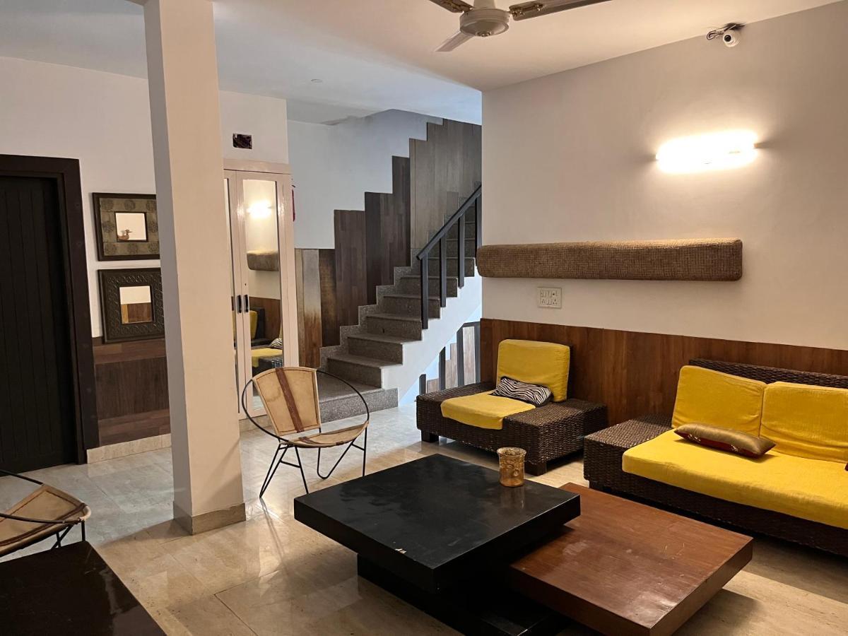 Aakritii Hotels Gurgaon Exterior foto